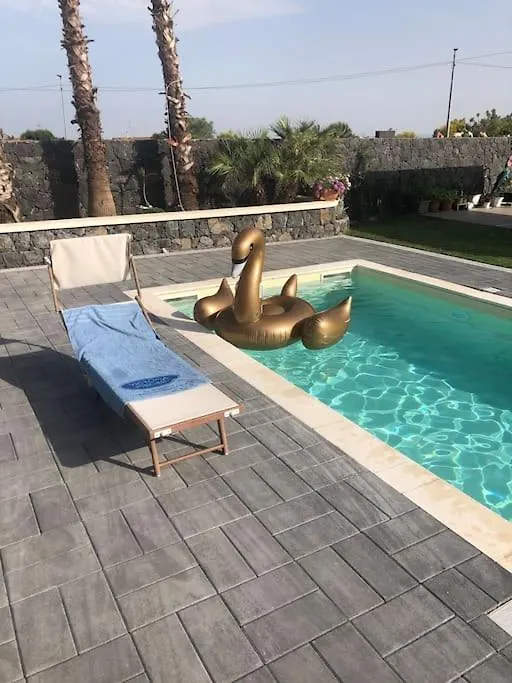 “Le Palme” Villa San Pietro Clarenza Casa vacanze